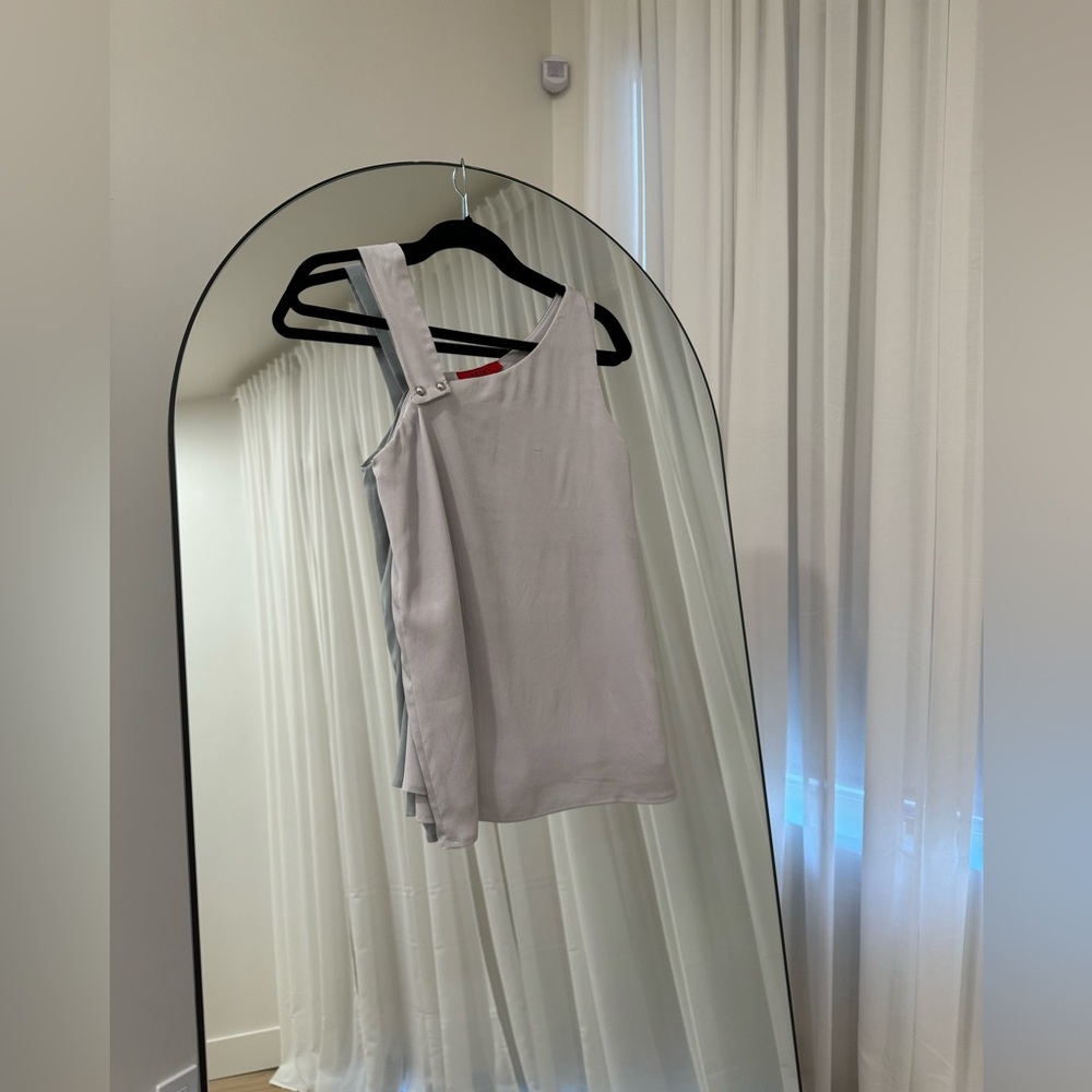 Akira Grey Sleeveless Top